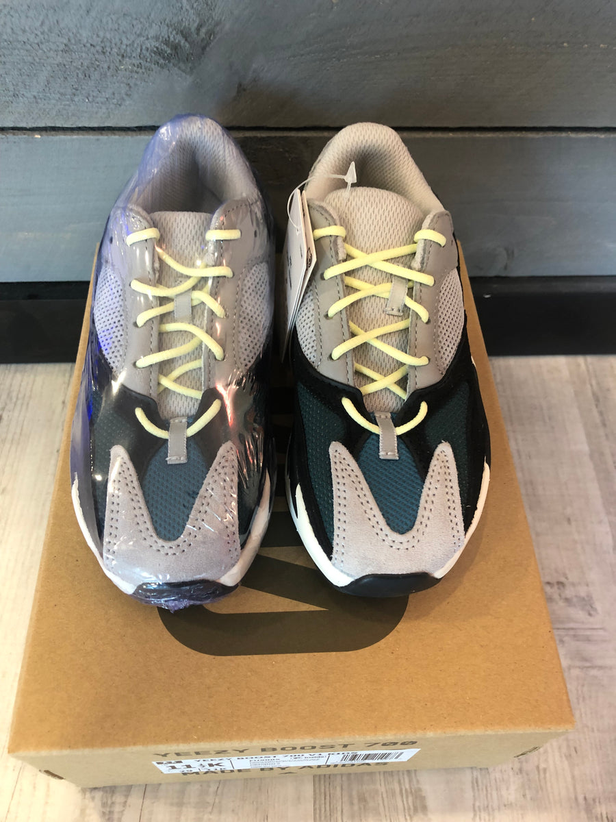 Yeezy 700 V1 Kids